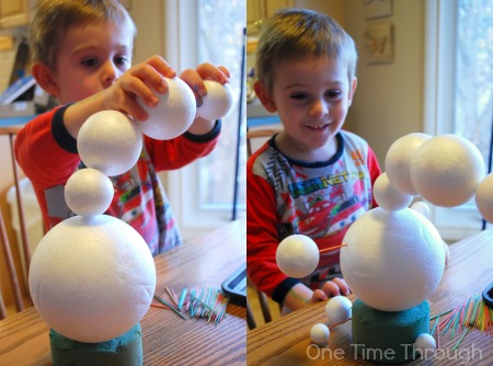 Building the Indoor Snowball Sculpture
