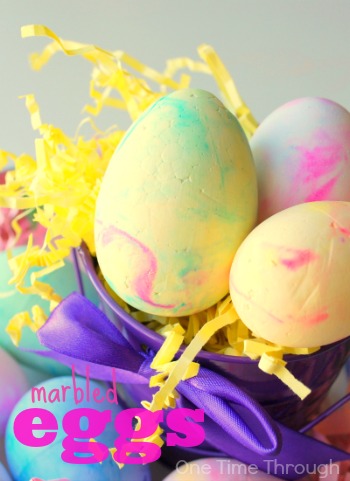 Marbled Foam Easter Eggs Craft